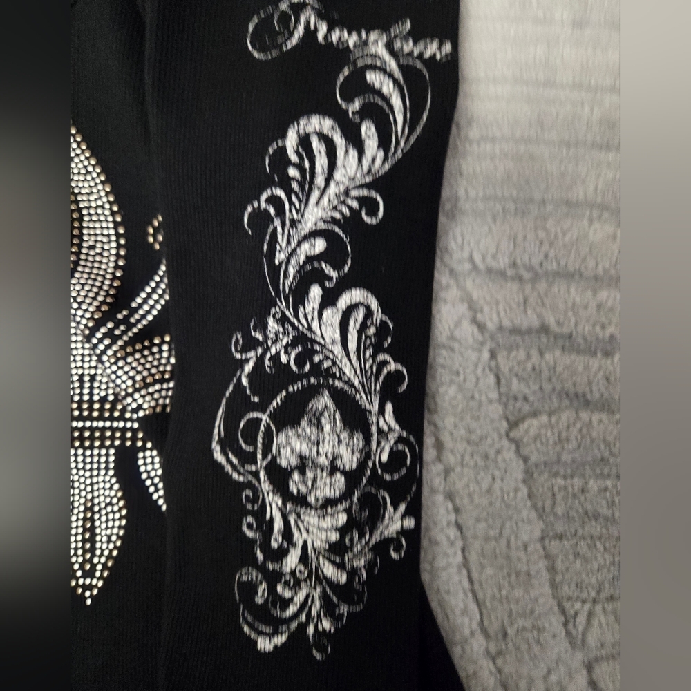 Freedom Black Embellished Vintage Women's Top with Silver Accents Large - Picture 3 of 8